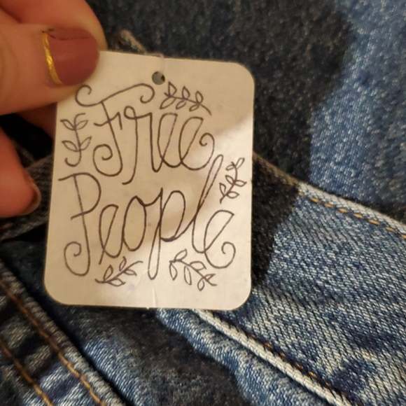 **Free People Button-Fly Ripped Jeans NWT Size 27** - Picture 7 of 8